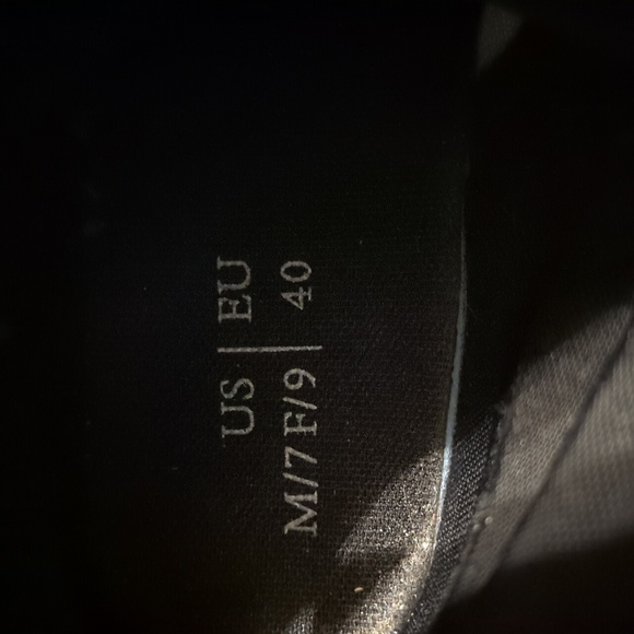 Unisex Combat-Style Boots with Horse Graphic - Picture 2 of 10